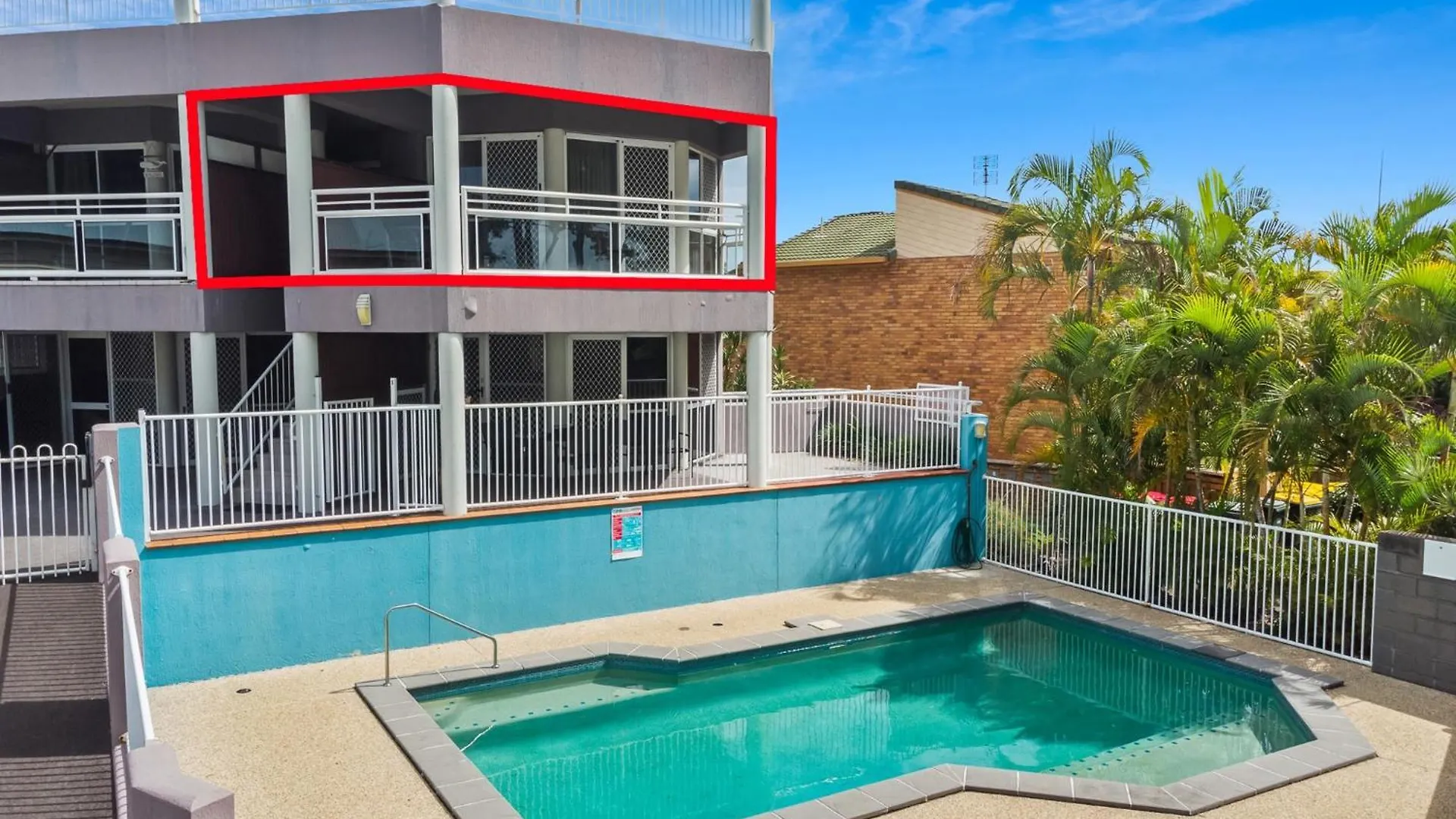 Classic Beachfront Apartment Torquay